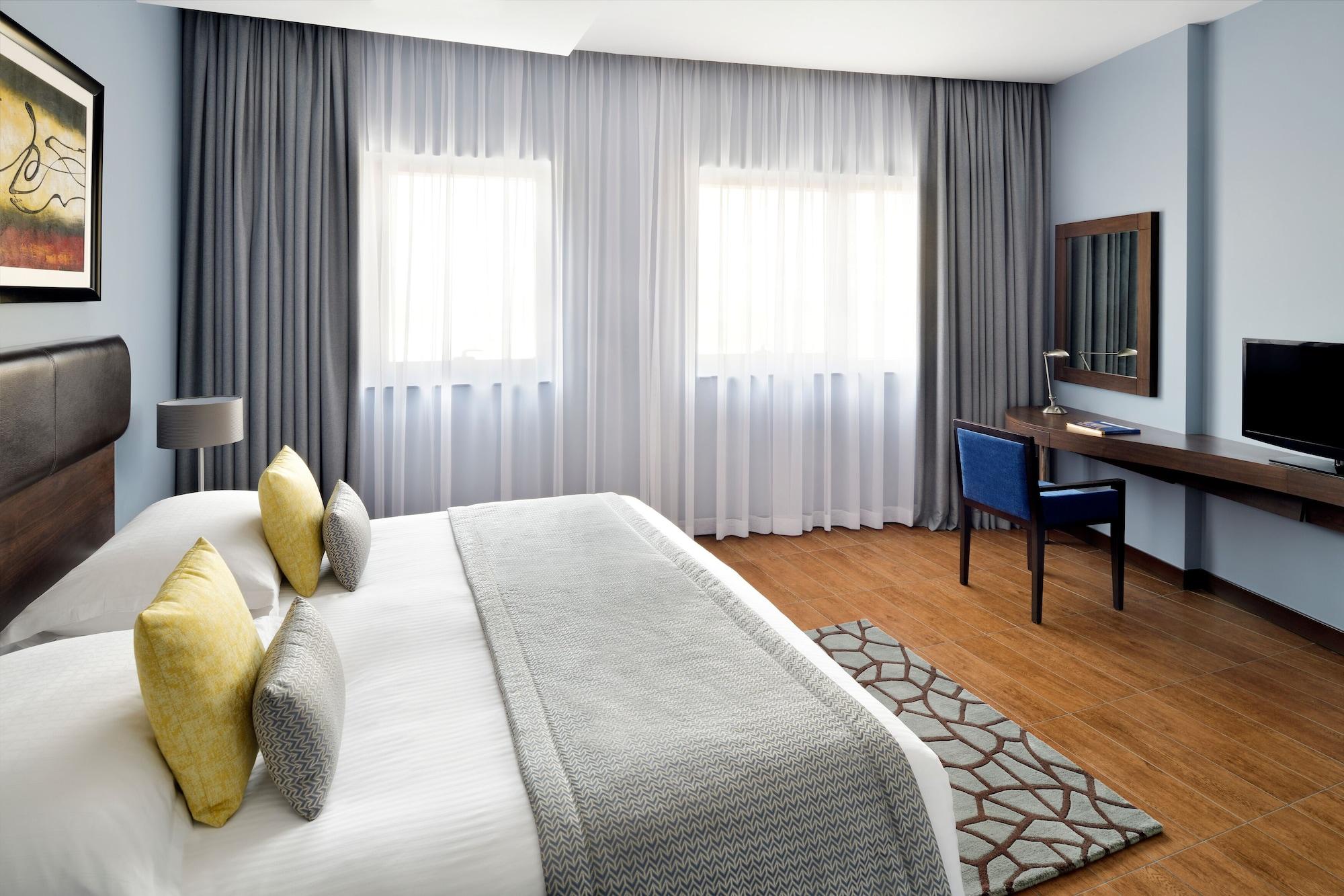 Moevenpick Hotel Apartments Al Mamzar דובאי מראה חיצוני תמונה