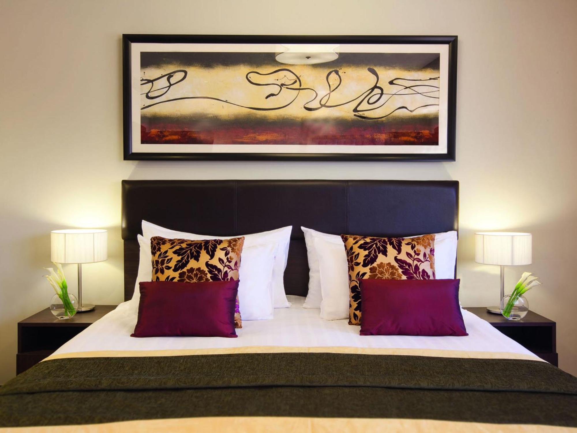 Moevenpick Hotel Apartments Al Mamzar דובאי חדר תמונה